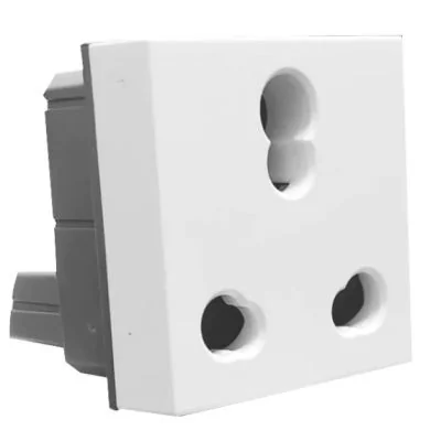 Legrand Lyncus 6/16A Socket 2M White 677230